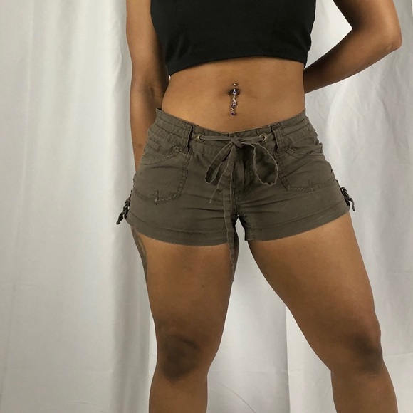 Cargo style shorts - Picture 5 of 5